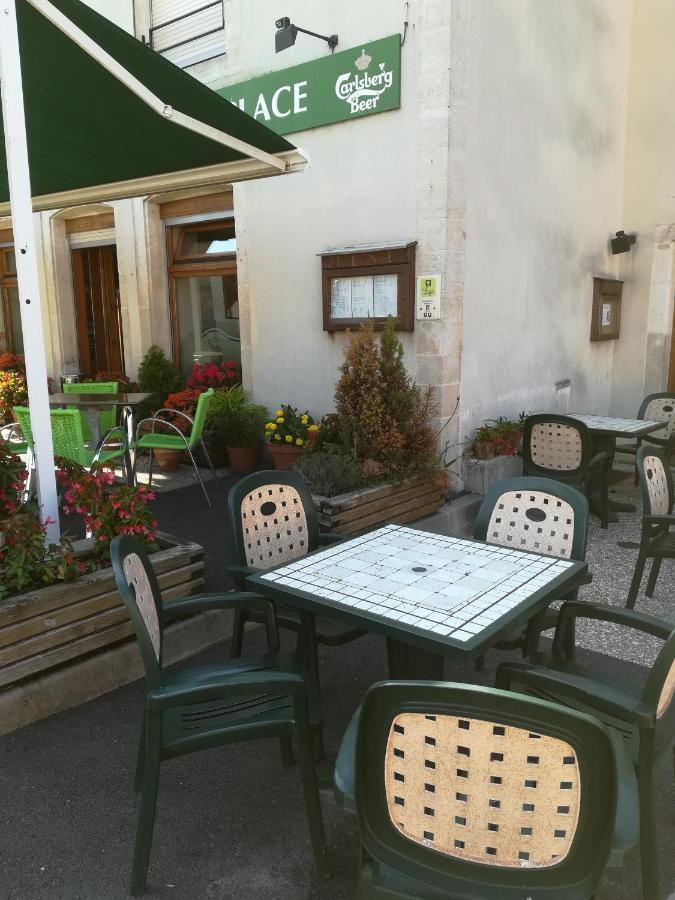 Hotel De La Place Liffol-le-Grand Exterior photo